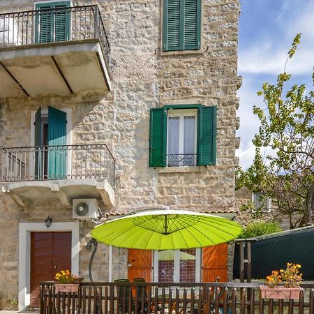Nice Apartment In Zonza With Kitchenette Exterior foto